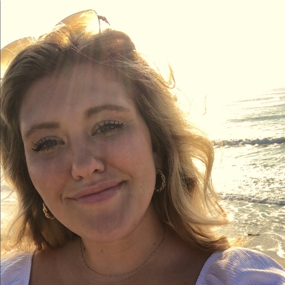 Seller Bio!! - Picture 2 of 4